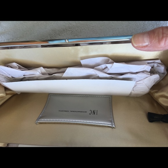 Macy’s INC International Concepts Gold Glitter Bag - Picture 3 of 7